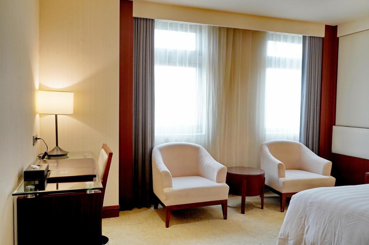 Hu House - Taipei Hotel Kültér fotó