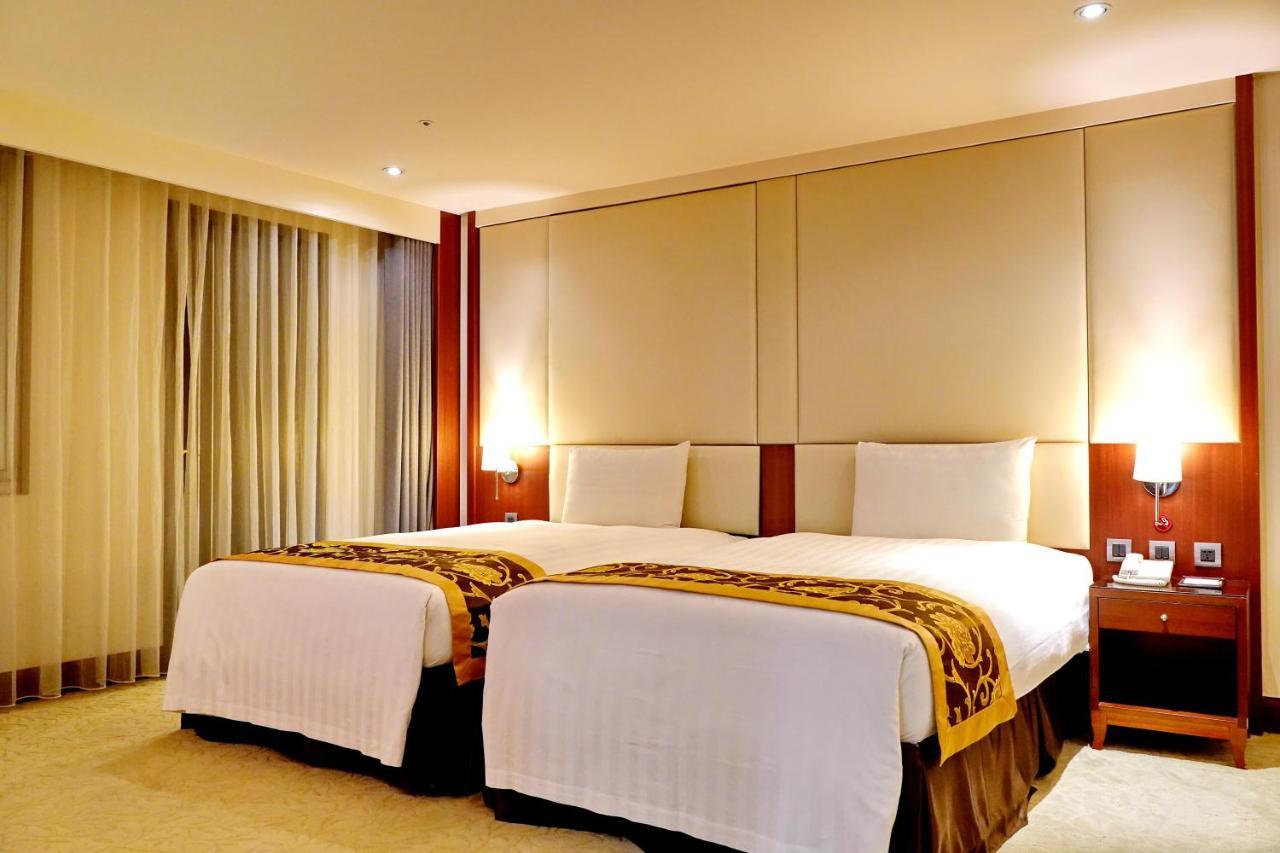 Hu House - Taipei Hotel Kültér fotó